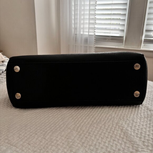 Michael Kors Ellis Leather Shoulder Tote - Picture 9 of 14